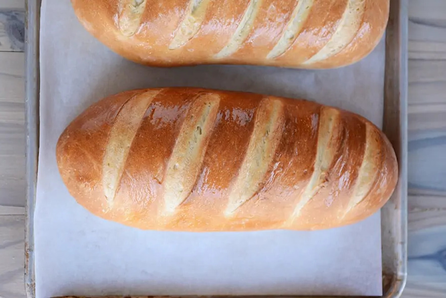 Freshly Baked Bread Selection (vegetarian)