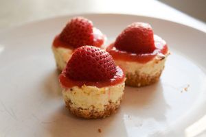 Strawberry Cheesecake Sensation (vegetarian)